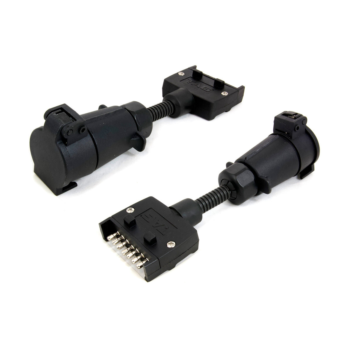 TAG Trailer Adapter - 7 Pin Flat Plug to 7 Pin Large Round Socket - UNTA008